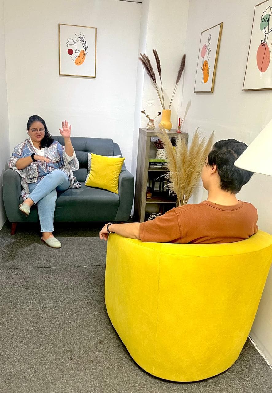 Directora de FIDUCIA - Psicóloga profesional especializada en salud mental en El Salvador